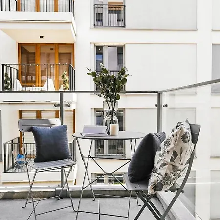 Lägenhet Main Station Art