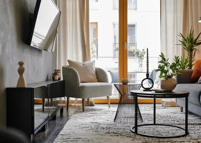 Apartment Main Station Art *